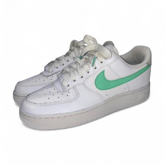 Nike Shoes - NIKE AFI women’s 7.5